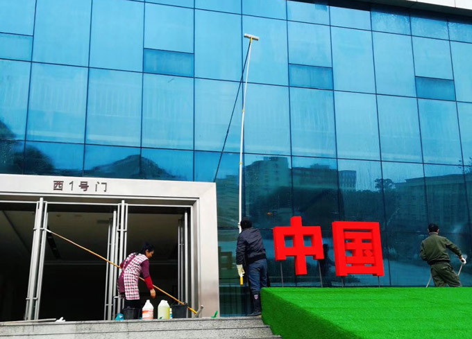 校區(qū)內(nèi)專業(yè)外墻清洗、建筑清洗